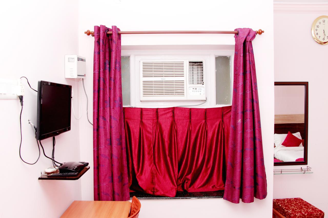 Royal Grand Days Hotel Chennai Exterior photo