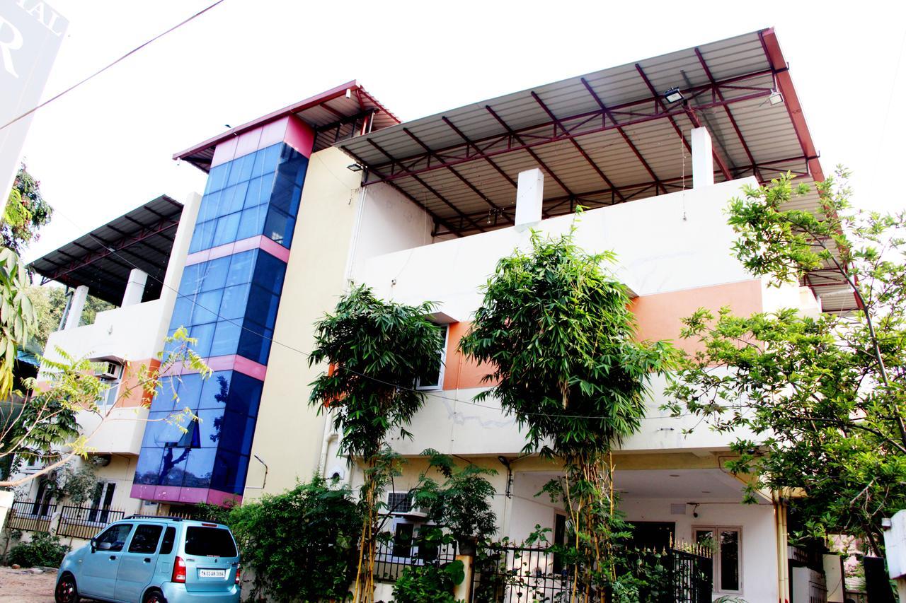 Royal Grand Days Hotel Chennai Exterior photo