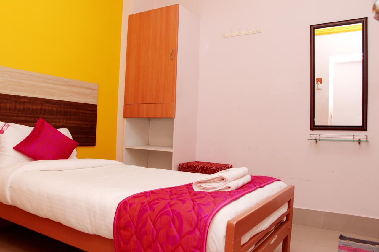 Royal Grand Days Hotel Chennai Exterior photo